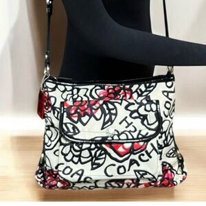 Y2K Coach Poppy Daisy Floral Graffiti Crossbody Bag
